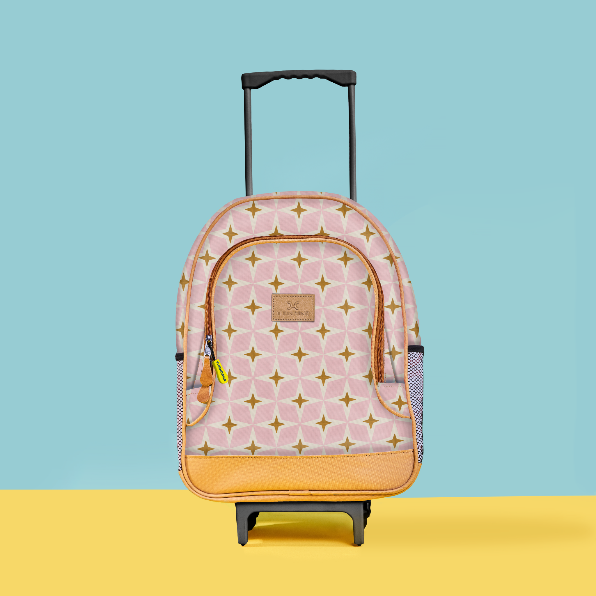 Kids Wheelie Backpack | Black Handle