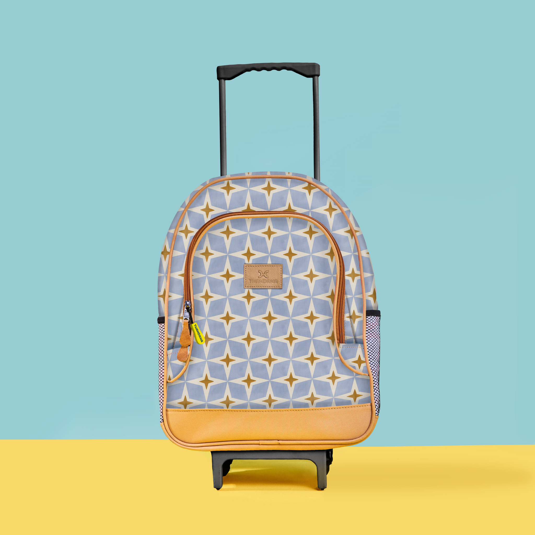 Kids Wheelie Backpack | Black Handle