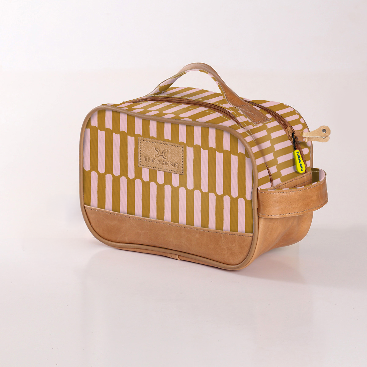 Vanity Bag | Laminated Fabric