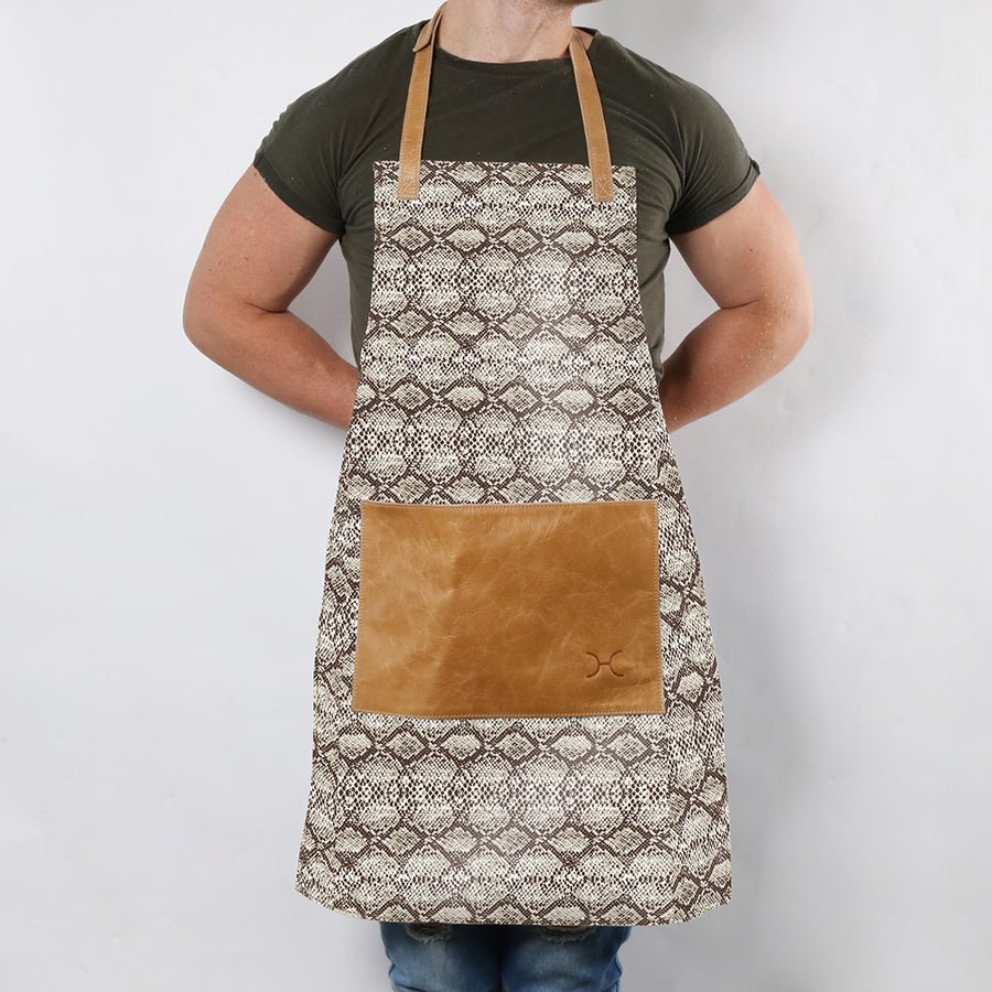 Apron Laminated Fabric with Leather Pouch - Thandana UK