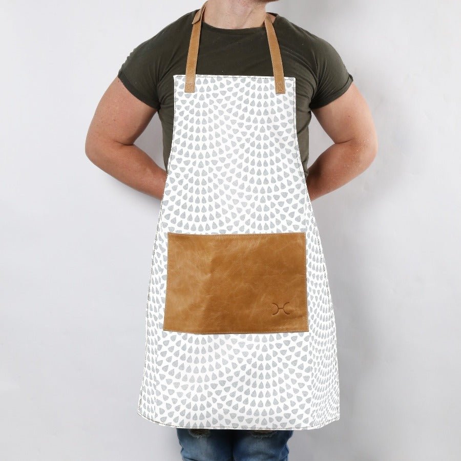 Apron Laminated Fabric with Leather Pouch - Thandana UK