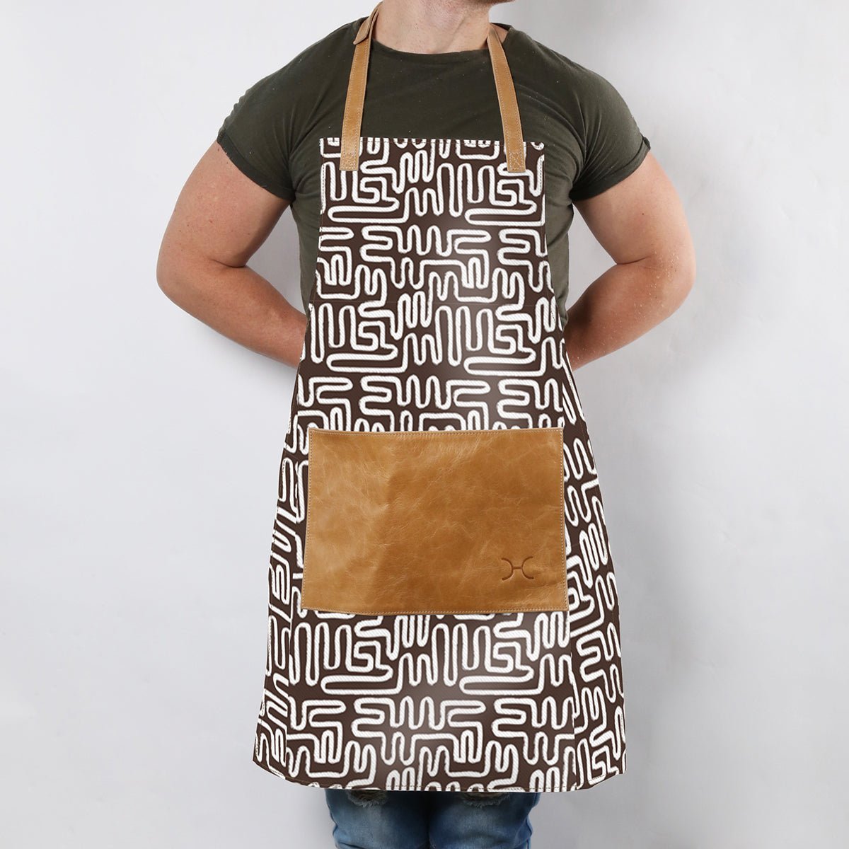 Apron Laminated Fabric with Leather Pouch - Thandana UK