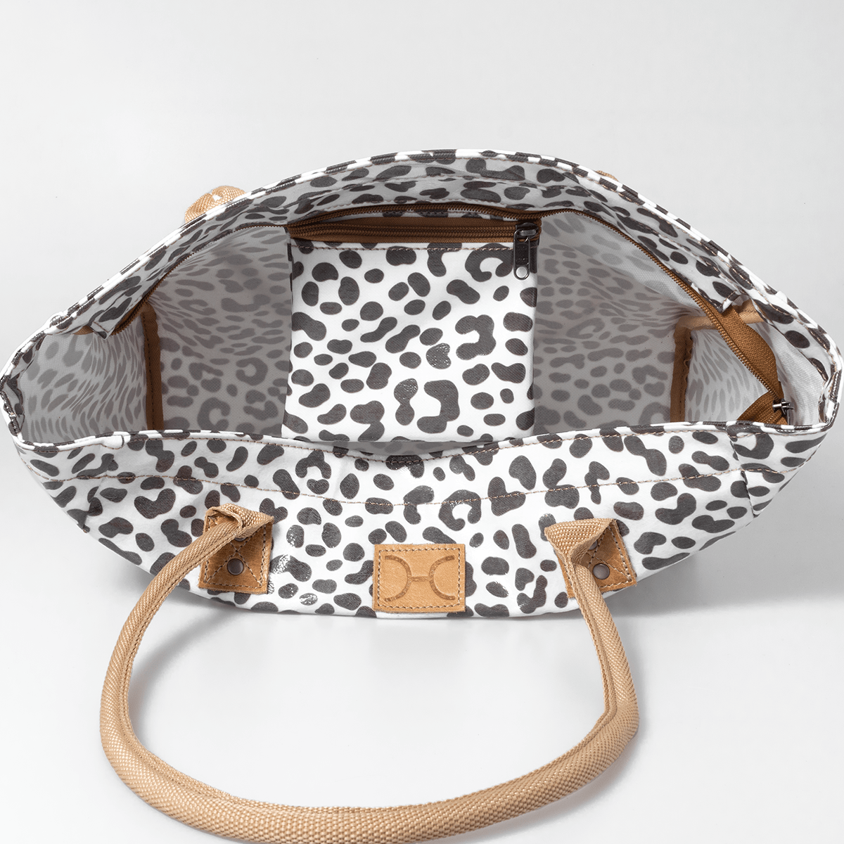 Beach Medium Bag Laminated Fabric RTS - Thandana UK