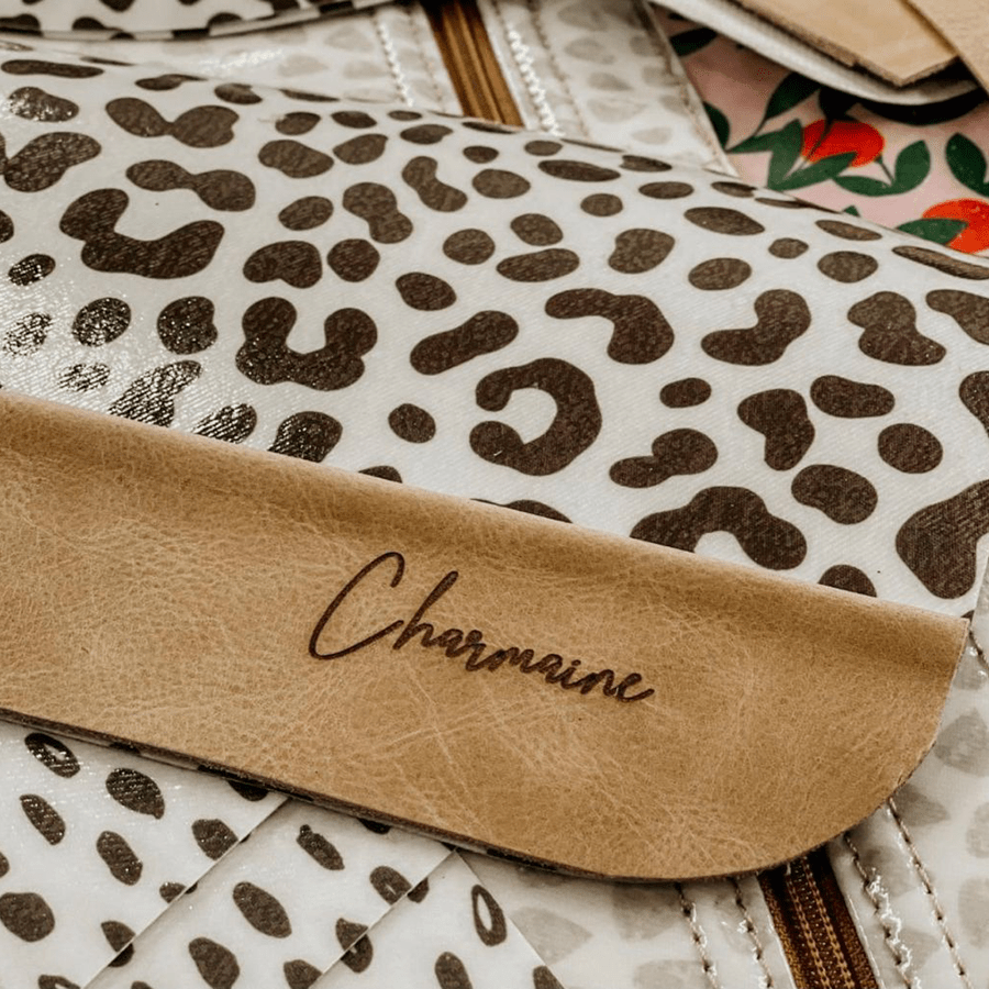 Engraving X 9 Items - Thandana UK