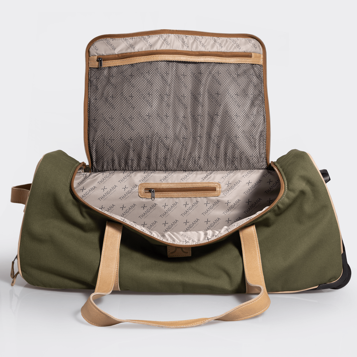 Wheelie Travel Bag Wax Canvas & Leather - Thandana UK
